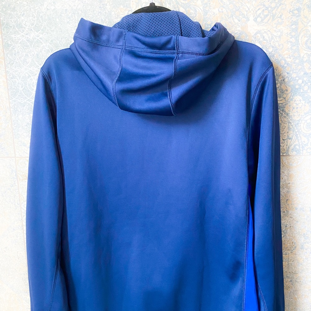 Nike Therma-Fit Hoodie Size S - Picture 3 of 3